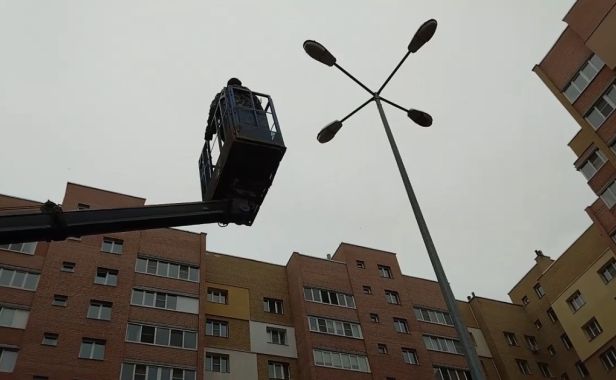 Модернизация на улице Новосёлов: и светло, и экономия