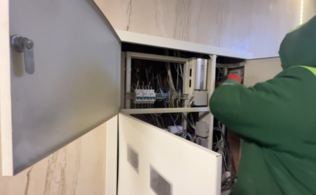 Принимаем срочные меры в холлах ЖК «Дискавери»