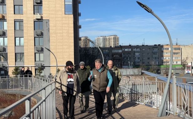 Руководители УЖК и структурных подразделений управляющей компании «Зелёный сад - мой дом» провели рабочую встречу с инициативной группой жителей ЖК «Фреш Лайф» на Касимовском шоссе. 