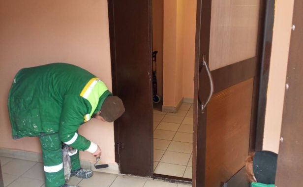 Теперь встречать гостей и возвращаться домой приятнее 