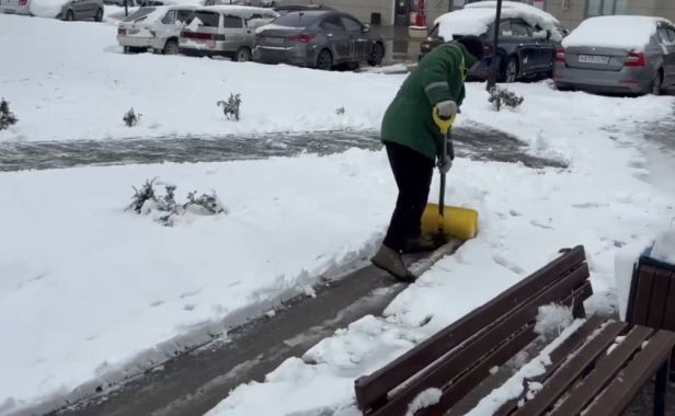 Апрельский сюрприз: снег по колено